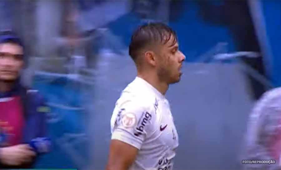 Corinthians vence em Porto Alegre, se afasta do Z-4 e complica o Grêmio na briga pelo título