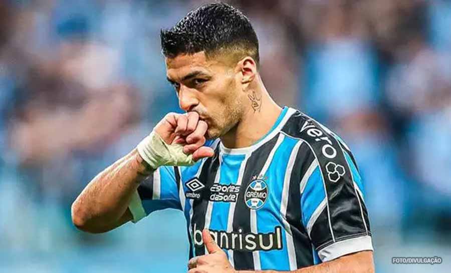 Luiz Suárez volta a ser convocado pela seleção do Uruguai; confira a lista