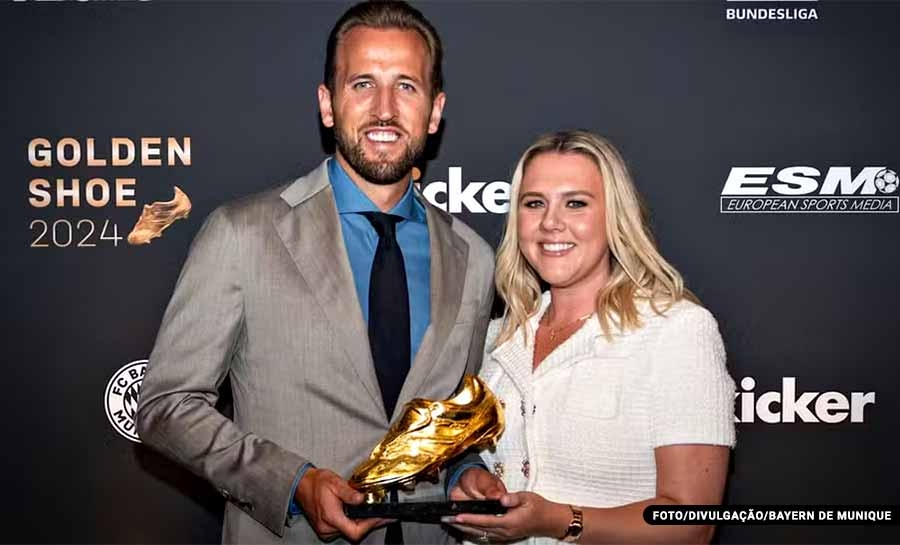 Harry Kane recebe Chuteira de Ouro como maior artilheiro das ligas europeias